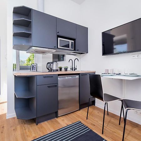 Laki 24 Apartments By Easyrentals Талин Екстериор снимка
