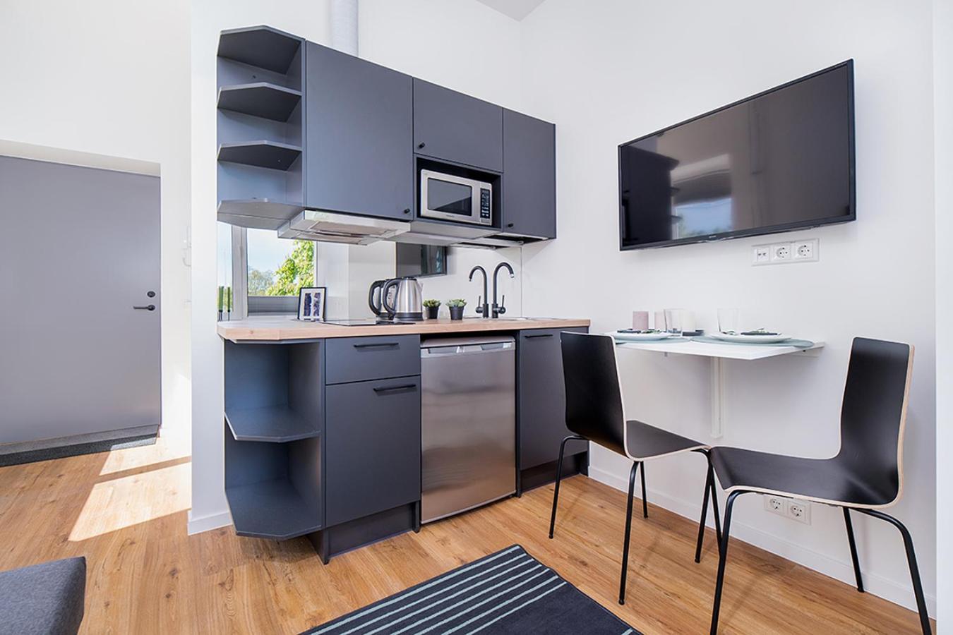 Laki 24 Apartments By Easyrentals Талин Екстериор снимка